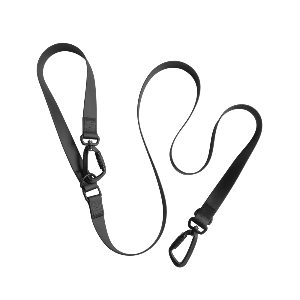 MELLEM X Leash in Black