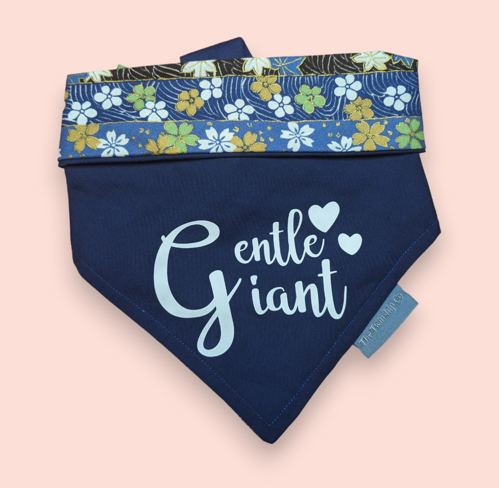 Reversible Pet Bandana: "Gentle Giant" (Medium)