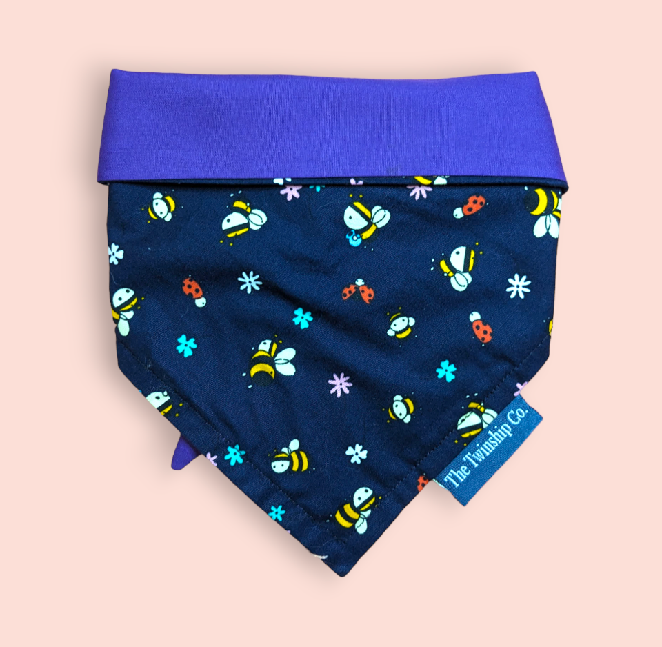 Reversible Pet Bandana: "Manja Girl" (Small)